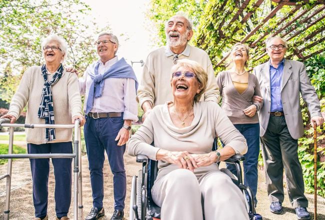 Are you worried that you or your loved ones might one day forget precious memories?
From brain health to anti-aging, master these five key strategies to keep Alzheimer’s disease at bay.